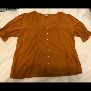 Old Navy blouse
